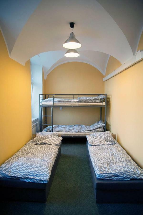 Hostel Staromiejski Gniezno Bagian luar foto