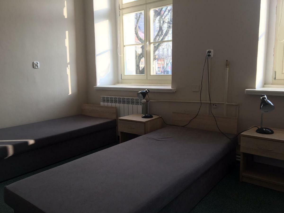 Hostel Staromiejski Gniezno Bagian luar foto