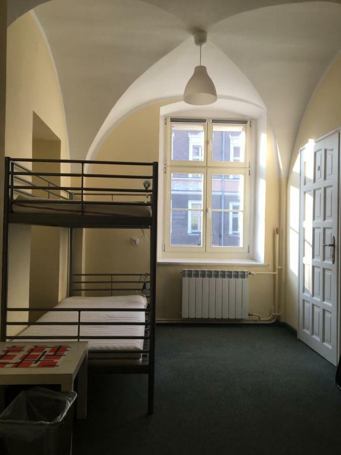 Hostel Staromiejski Gniezno Bagian luar foto