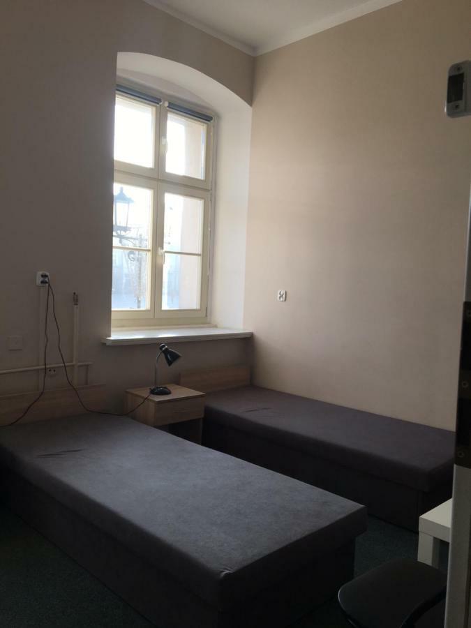 Hostel Staromiejski Gniezno Bagian luar foto